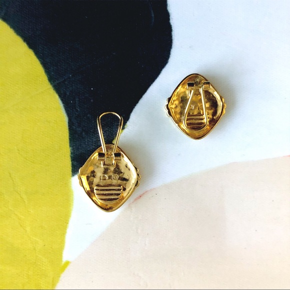 VTG Mod Gold-Tone Earrings - Picture 2 of 3
